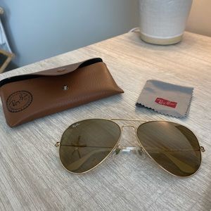 Ray-Ban Aviator Sunglasses